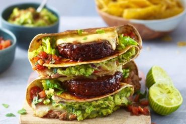 probeer-de-vegetarische-producten-van-meatless-farm-op-basis-van-erwten